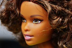 barbie-1426039_1280